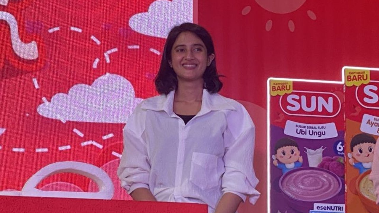 Dokter spesialis anak, dr. Dimple Nagrani, Sp.A, BMedSc, membagikan 3 metode efektif mengatasi Gerakan Tutup Mulut (GTM) pada bayi yang sedang MPASI, termasuk memastikan bayi lapar, variasi makanan, dan teknik pemberian makan yang tepat.