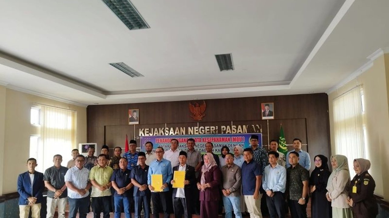 DPRD Kabupaten Pasaman, Sumatera Barat, resmi bekerja sama dengan Kejari setempat untuk meningkatkan transparansi dan akuntabilitas pengelolaan keuangan daerah serta penyusunan peraturan daerah.