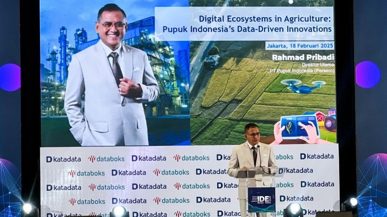 PT Pupuk Indonesia manfaatkan teknologi AI dan platform digital iPubers untuk tingkatkan produktivitas, efisiensi, dan penyaluran pupuk, mendukung swasembada pangan Indonesia.