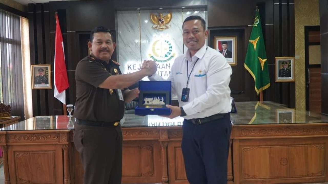 PLN dan Kejati Kalbar Kolaborasi Percepat Interkoneksi Listrik Kalimantan