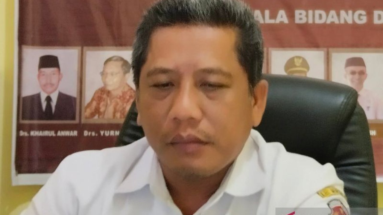 Dinas Pemberdayaan Masyarakat dan Desa (DPMD) Mukomuko, Bengkulu, mendukung penuh kerja sama Kejari dalam mengawasi pengelolaan dana desa melalui aplikasi Jaksa Garda Desa untuk mencegah penyelewengan dan memastikan transparansi.