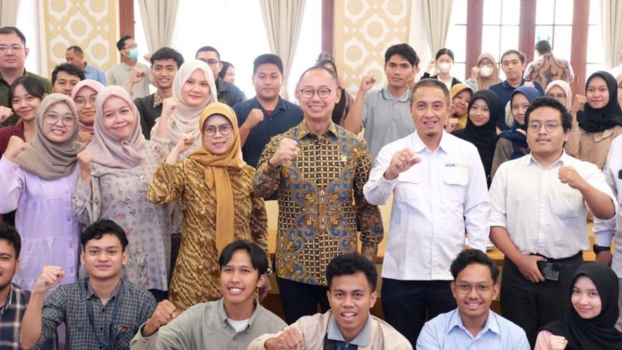 Wakil Ketua MPR Eddy Soeparno menekankan peran penting kampus dalam menciptakan kebijakan berbasis data yang tepat sasaran, khususnya dalam penyaluran subsidi LPG 3kg dan transisi energi terbarukan.