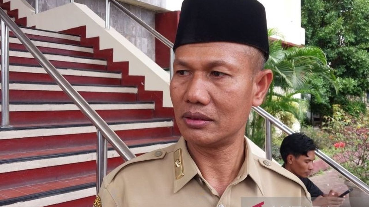 Dinas Peternakan dan Kesehatan Hewan NTB memastikan ketersediaan telur dan daging sapi untuk program Makan Bergizi Gratis (MBG), kendati ada tantangan pada produksi ayam broiler.