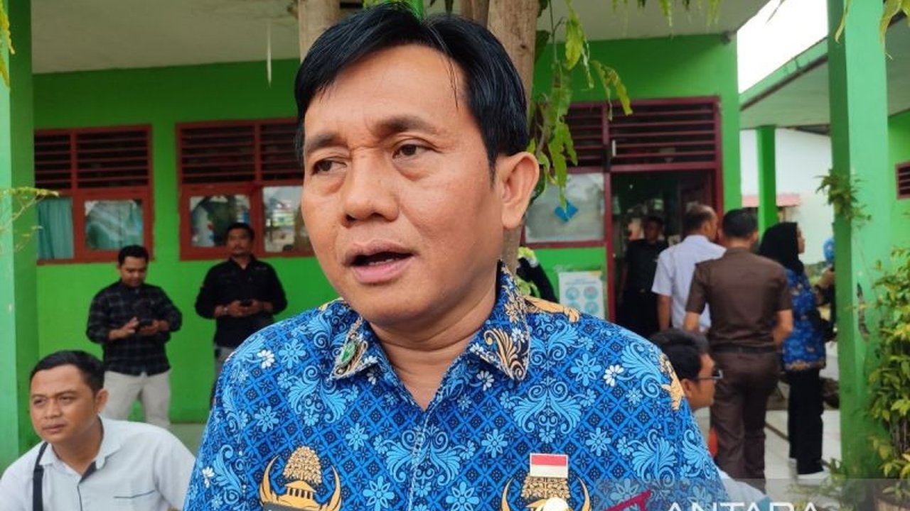 Pemerintah Kota Bengkulu memastikan seluruh petugas dapur umum Program Makan Bergizi Gratis (MBG) bebas dari penyakit berbahaya seperti TBC dan HIV setelah menjalani pemeriksaan kesehatan menyeluruh, guna mencegah penularan penyakit melalui makanan kepada