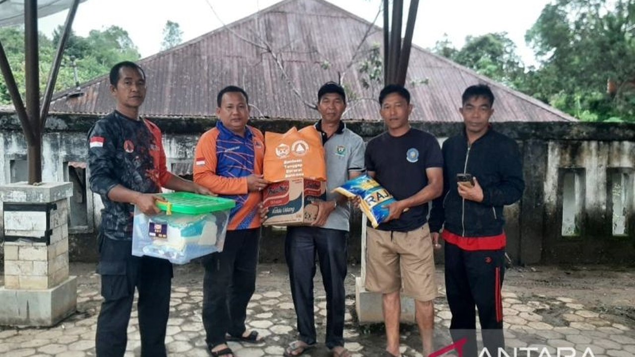 Pemerintah Kabupaten Muara Enim melalui BPBD menyalurkan bantuan sosial kepada 12 kepala keluarga korban kebakaran di Desa Cahaya Alam, Kecamatan Semende Darat Ulu, Sumatera Selatan, yang terjadi pada 12 Februari 2025, guna membantu pemenuhan kebutuhan po