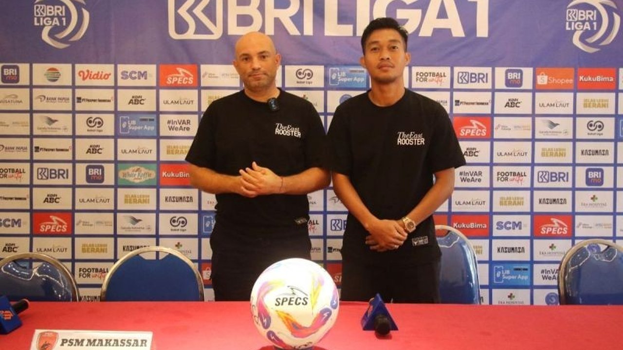 Pelatih PSM Makassar, Bernardo Tavares, meminta suporter untuk tetap mendukung Matheus Silva setelah gagal mencetak gol dari titik penalti saat melawan PSIS Semarang, menekankan pentingnya dukungan untuk tim muda yang banyak melakukan perjalanan.