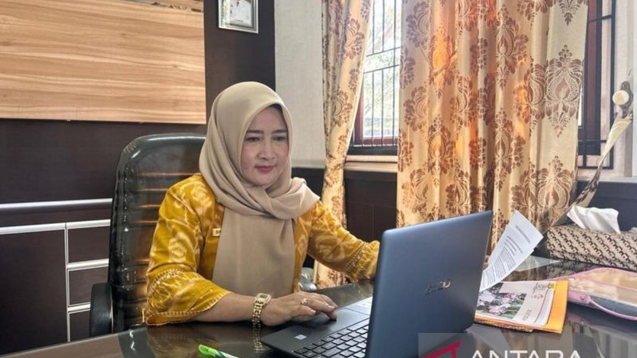 Pemerintah Provinsi Kalimantan Selatan (Kalsel) mengembangkan pondok pesantren ramah anak melalui pelatihan dan advokasi bagi pengasuh dan pimpinan pesantren, guna mewujudkan visi Indonesia Ramah Anak dan memastikan perlindungan anak di lingkungan pesantr