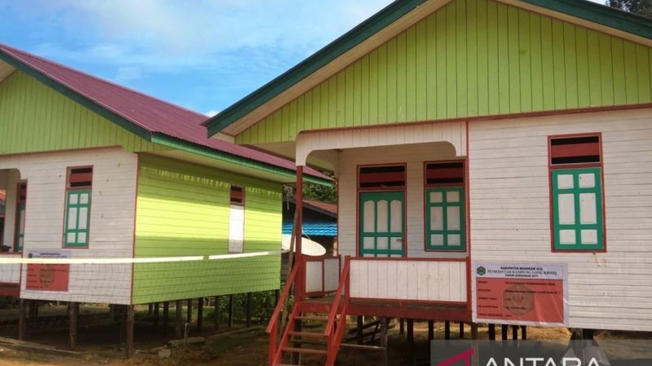 Dinas Pemberdayaan Masyarakat dan Pemerintahan Desa (DPMPD) Kaltim optimis akan meningkatkan status 25 desa dari berkembang menjadi maju pada tahun ini dengan intervensi pada tiga indeks utama Indeks Desa Membangun (IDM).