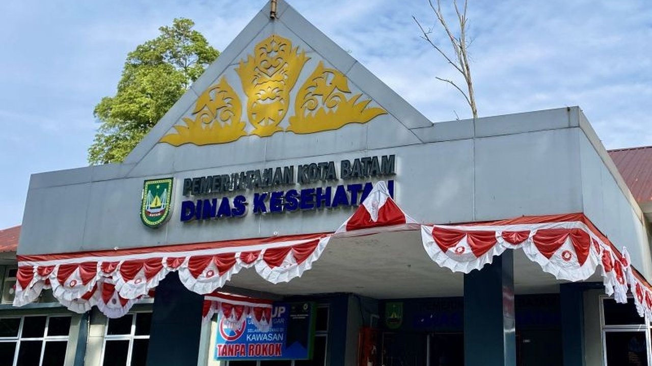 Dinas Kesehatan Batam mencatat 344 kasus tuberkulosis positif hingga akhir Januari 2025, dari skrining terhadap 2.578 orang, upaya eliminasi TB ditargetkan selesai pada 2030.