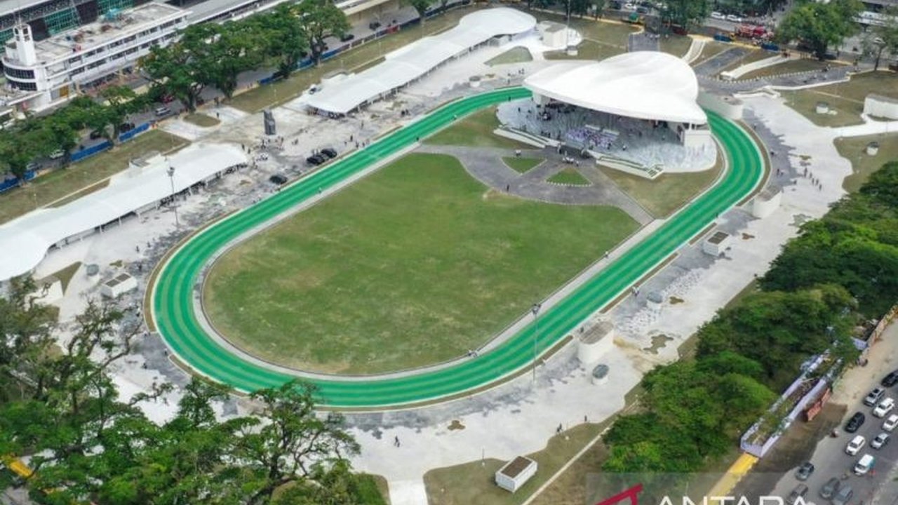 Revitalisasi Lapangan Merdeka Medan senilai Rp497 miliar resmi dibuka, kini menjadi ruang terbuka hijau dan pusat ekonomi baru di Kota Medan.