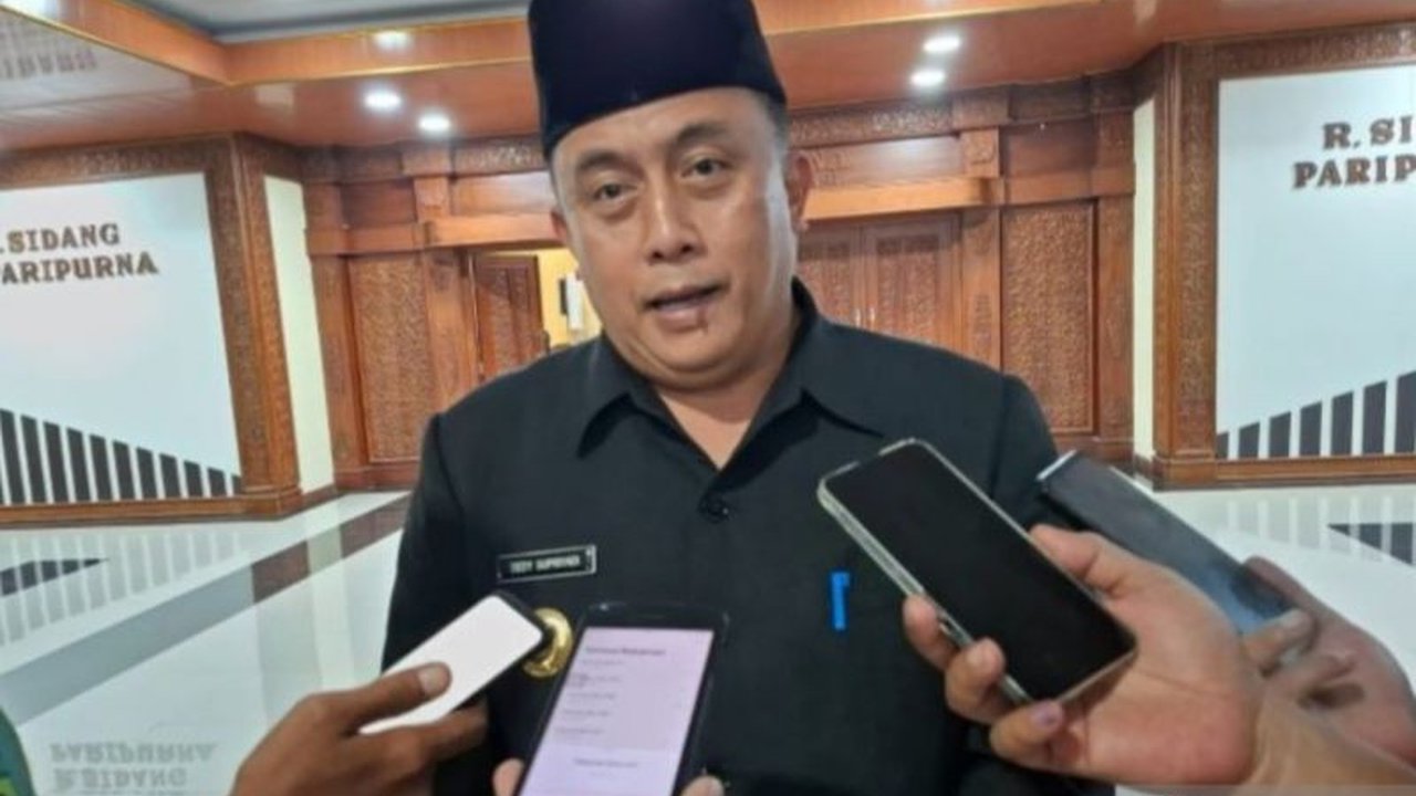 Pemkab Bekasi berkomitmen memperjuangkan peningkatan Dana Bagi Hasil (DBH) Pajak Penghasilan dari perusahaan di kawasan industri terbesar se-Asia Tenggara untuk pembangunan daerah.
