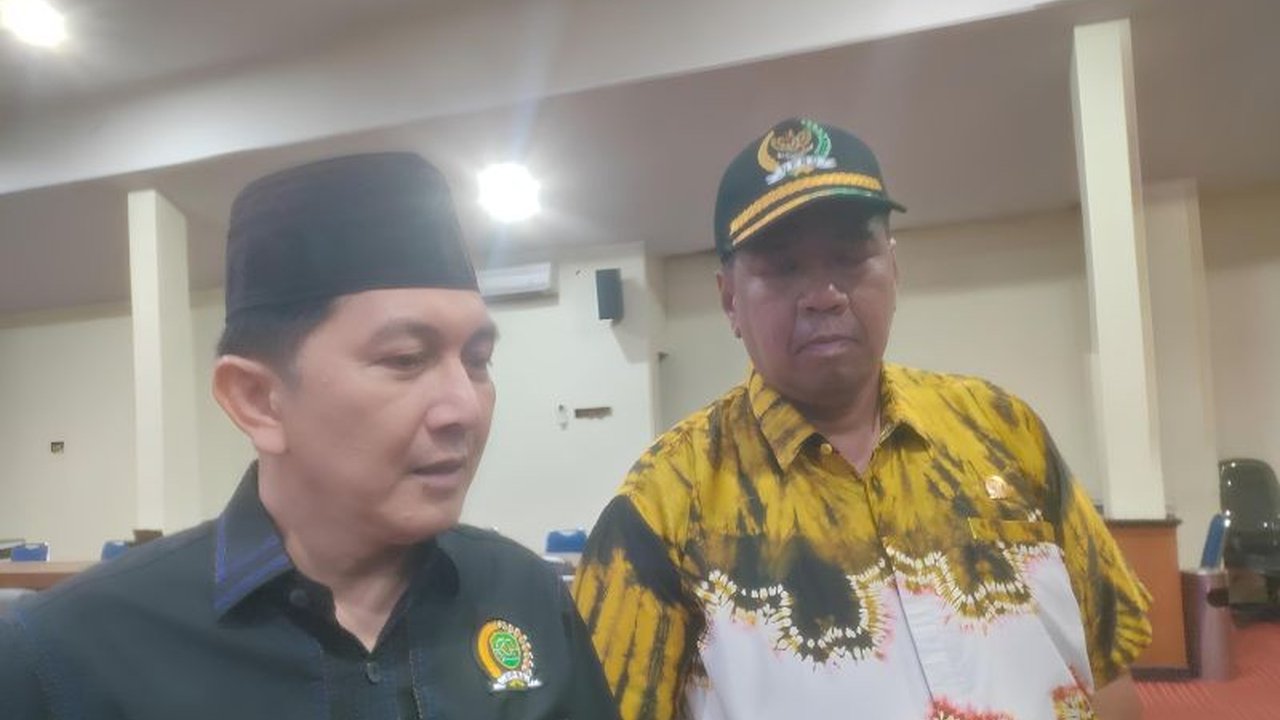 DPRD Tapin berkomitmen mempertahankan dan menambah tenaga non ASN untuk menjamin pelayanan publik tetap optimal di Kabupaten Tapin, Kalimantan Selatan, meskipun keputusan akhir ada di pemerintah pusat.