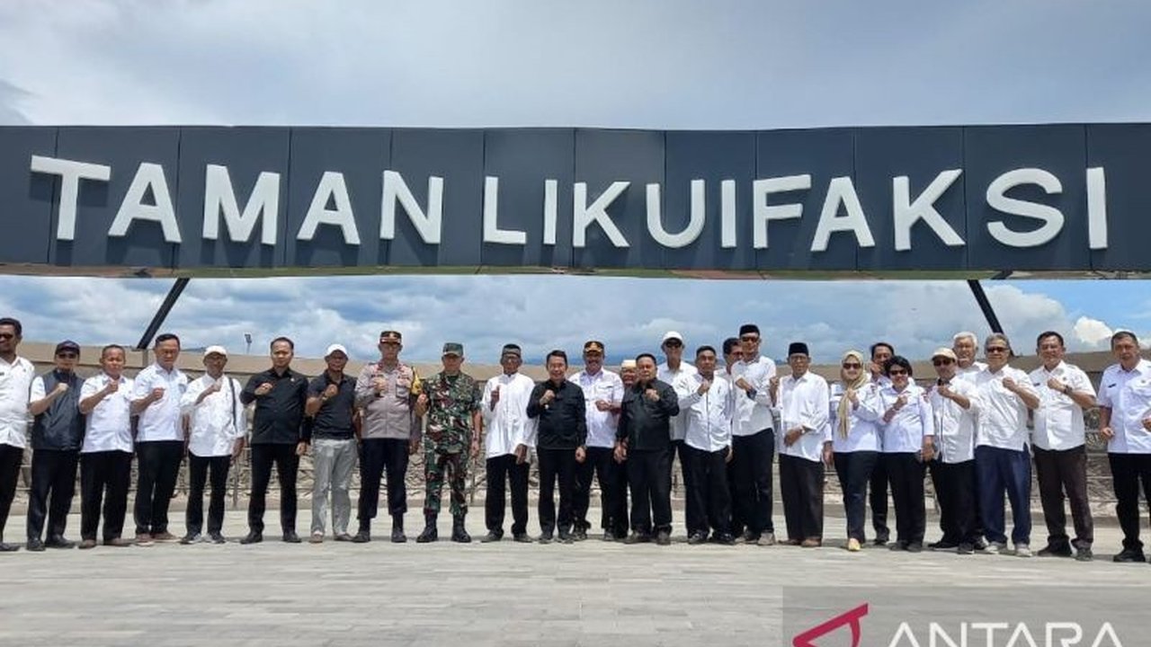 Peresmian lima infrastruktur permukiman di Sigi, Sulawesi Tengah, diharap mampu meningkatkan perekonomian dan kesejahteraan masyarakat serta menjadi daya tarik wisata baru.