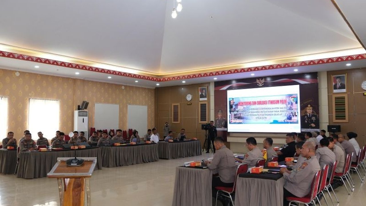 Tim Itwasum Polri melakukan monitoring dan evaluasi terhadap empat program strategis di Polda Sultra, termasuk program makan bergizi gratis (MBG) dan ketahanan pangan, untuk memastikan efektivitas dan keberhasilannya.