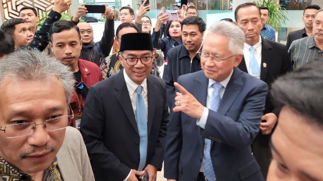 PP Muhammadiyah memberikan ucapan selamat kepada Prof. Brian Yuliarto yang dilantik sebagai Menteri Pendidikan, Kebudayaan, Riset, dan Teknologi, dan siap mendukung pengembangan pendidikan tinggi Indonesia.