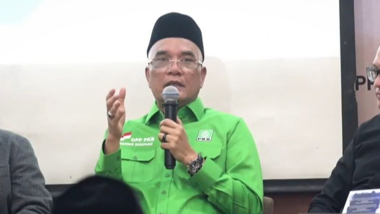 Ketua Komisi VIII DPR RI, Marwan Dasopang, mendorong revisi UU Nomor 8 Tahun 2019 tentang Penyelenggaraan Haji dan Umrah untuk mengatasi masalah antrean panjang dan memperkuat kelembagaan penyelenggaraan haji.