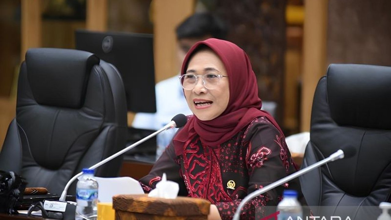 Komisi X DPR RI optimis Menteri Pendidikan Tinggi baru, Brian Yuliarto, akan membawa inovasi dan kemajuan bagi pendidikan tinggi, sains, dan teknologi di Indonesia, serta melanjutkan program-program positif sebelumnya.