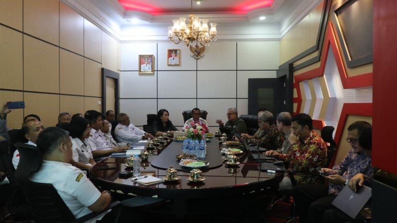 BPKP Kalbar dorong Pemkab Sanggau optimalkan perencanaan dan penganggaran untuk sukseskan program Makan Bergizi Gratis (MBG), sasar 2.389 siswa di 10 sekolah.