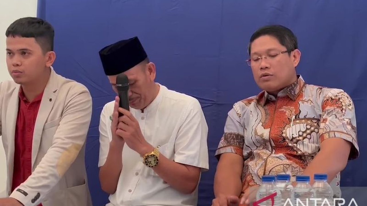 Kepala Desa Kohod, Arsin, ditetapkan sebagai tersangka kasus pemalsuan sertifikat dan kuasa hukumnya menyatakan belum berencana mengajukan praperadilan.