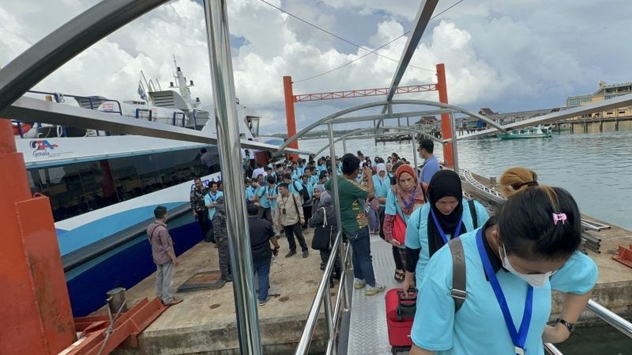 Konsulat RI Tawau berhasil memulangkan tiga WNI asal Gunung Kidul, Yogyakarta, termasuk seorang anak korban perkosaan, setelah melalui proses hukum di Sabah, Malaysia.