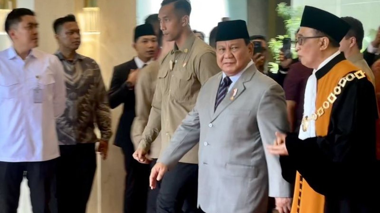 Presiden Prabowo Subianto menyerukan kepada hakim Indonesia untuk menegakkan keadilan tanpa pandang bulu dan senantiasa menjaga integritas demi melindungi rakyat.