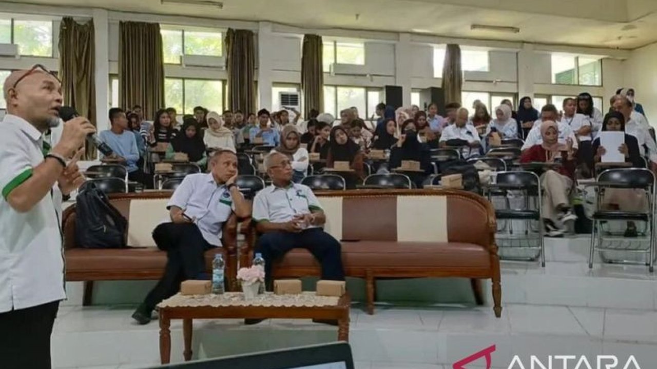 Universitas Pattimura gencar teliti Rizomakteria untuk tingkatkan produksi tanaman dan dukung ketahanan pangan di Maluku melalui kuliah umum yang menghadirkan para ahli pertanian.
