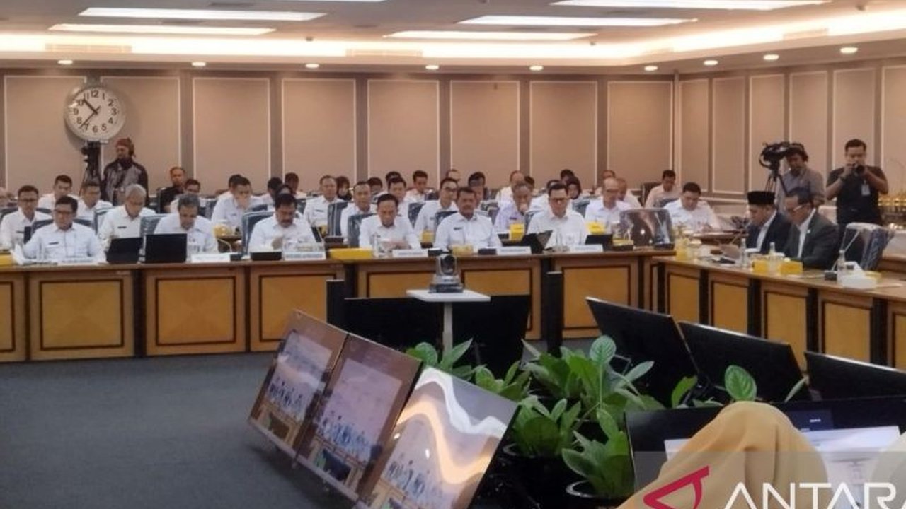 Pemerintah Indonesia telah memulangkan tujuh narapidana WNA sepanjang 2024 melalui kerja sama dengan Australia, Filipina, dan Perancis, didasari pertimbangan kemanusiaan dan asas resiprokal.