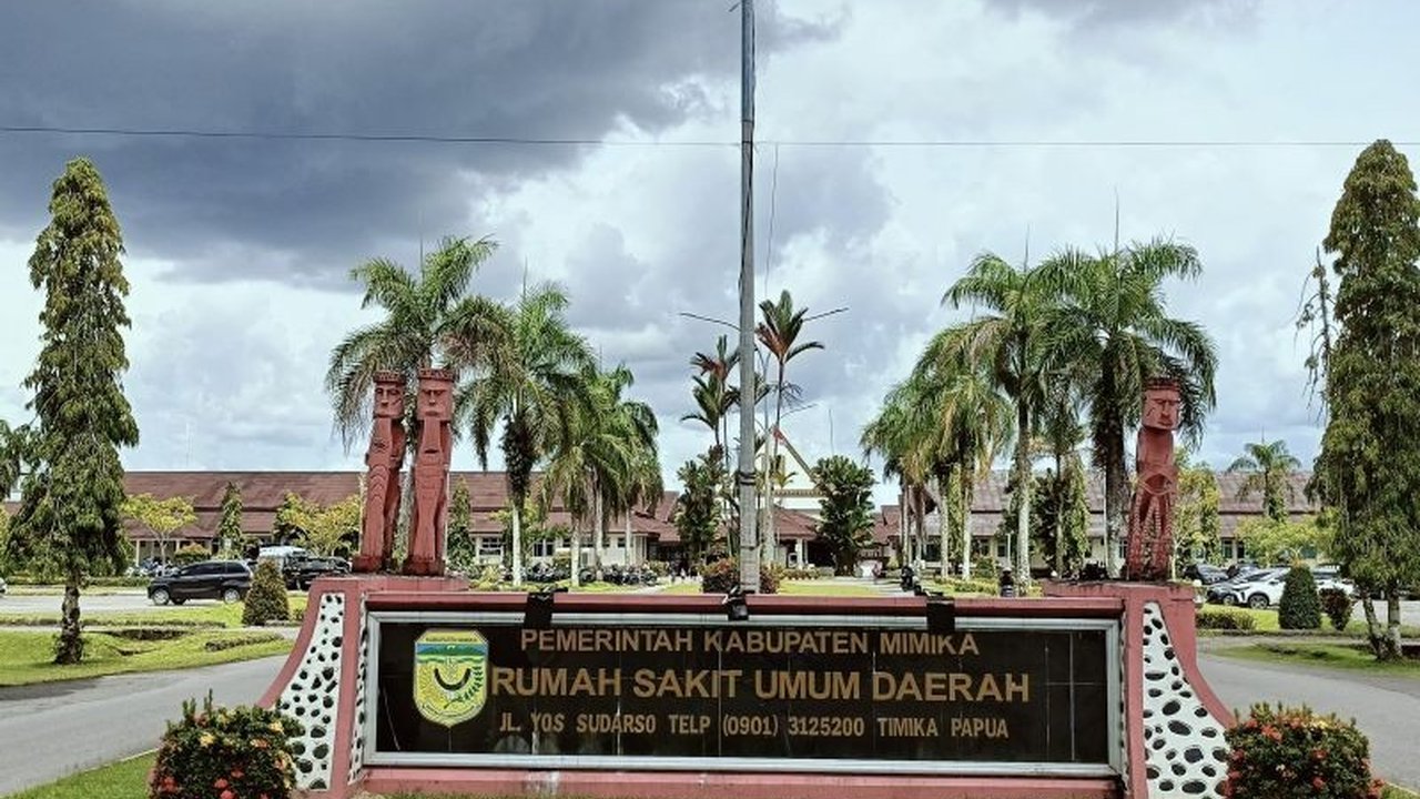 RSUD Mimika di Papua Tengah menggunakan dana otsus 2025 sebesar Rp8 miliar untuk layanan kesehatan Orang Asli Papua (OAP), meliputi biaya pengobatan dan transportasi hingga pendamping.