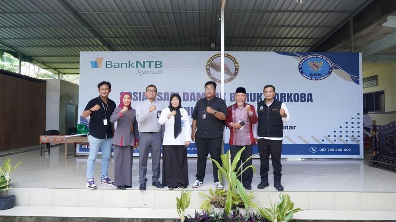 Bank NTB Syariah berkolaborasi dengan BNNP NTB dan Yayasan Gema untuk meningkatkan literasi bahaya narkoba di kalangan generasi muda NTB, khususnya di Lombok Tengah yang rawan peredaran narkoba.
