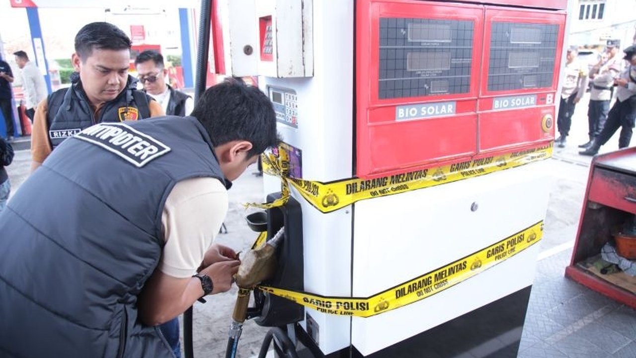 Direktorat Tindak Pidana Tertentu Bareskrim Polri segera menetapkan tersangka kasus SPBU di Sukabumi yang memanipulasi takaran BBM, dengan kerugian ditaksir mencapai Rp1,4 miliar per tahun.