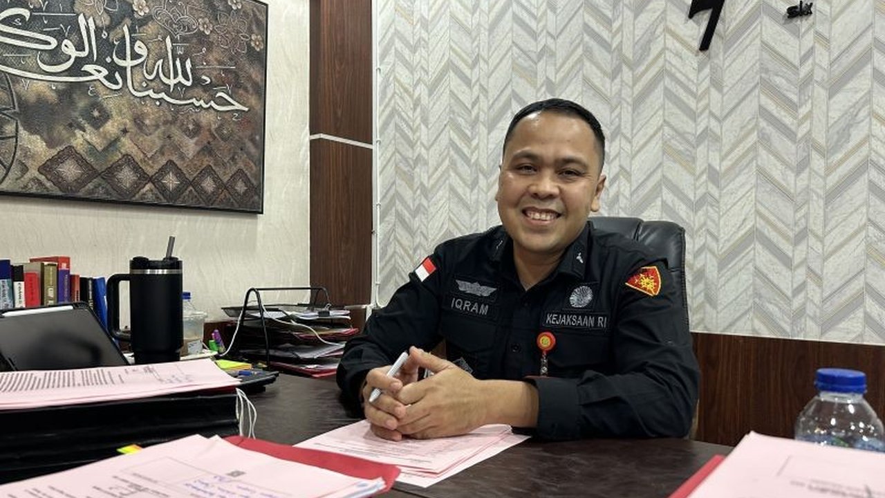 Jaksa Penuntut Umum (JPU) menghadirkan saksi dari Polda Kepri dalam sidang kasus narkoba 10 mantan anggota Satresnarkoba Polresta Barelang di Pengadilan Negeri Batam terkait penjualan 8 kg narkoba.