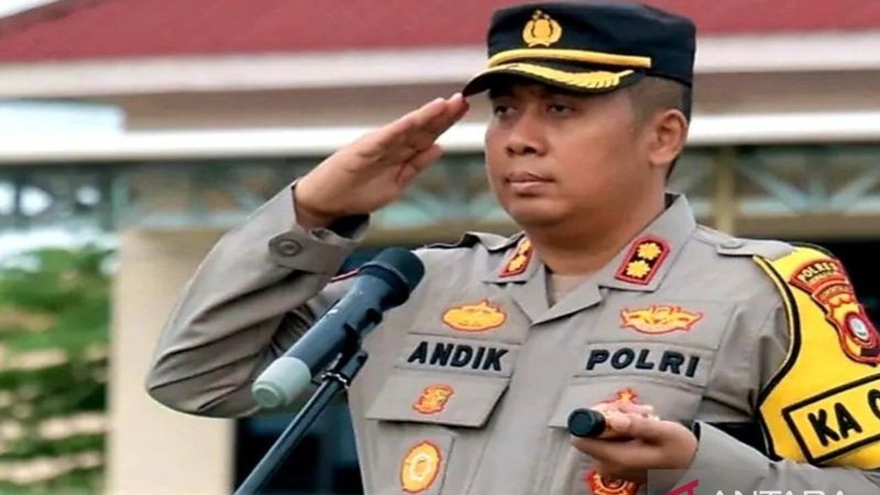 Polres Gorontalo Utara masih mendalami penyelidikan kasus penemuan mayat YSS (15) di Gentuma Raya, dengan kendala saksi di bawah umur dan keterangan yang belum akurat.