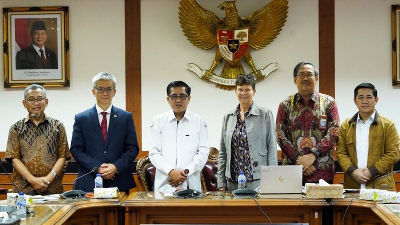 Kementerian Kelautan dan Perikanan (KKP) berkolaborasi dengan UNIDO dan SECO untuk meningkatkan daya saing produk perikanan Indonesia di pasar global melalui peningkatan kualitas, inovasi, dan perluasan pasar.