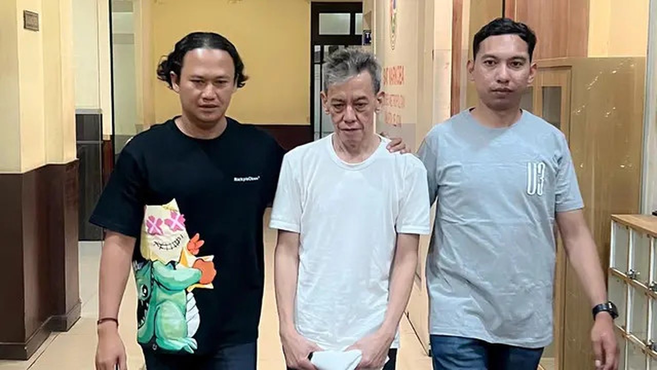 Musisi Fariz RM kembali terjerat kasus penyalahgunaan narkoba. Kali ini, dia ditangkap oleh Satuan Reserse Narkoba Polres Metro Jakarta Selatan. (Foto: Istimewa).