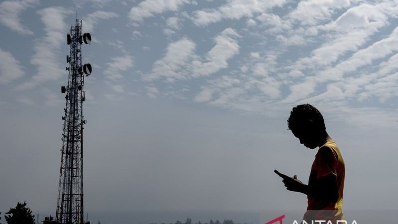 Pemerintah sedang menyelesaikan Rancangan Perpres Peta Jalan Perlindungan Anak Daring untuk mencegah kekerasan online terhadap anak dan meningkatkan kolaborasi antar kementerian/lembaga.