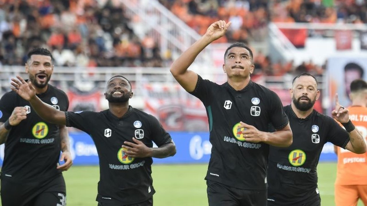 Setelah kekalahan dari Borneo FC, penyerang Barito Putera, Jaime Moreno, mengajak timnya bangkit dan fokus menghadapi Bali United di Stadion Demang Lehman.