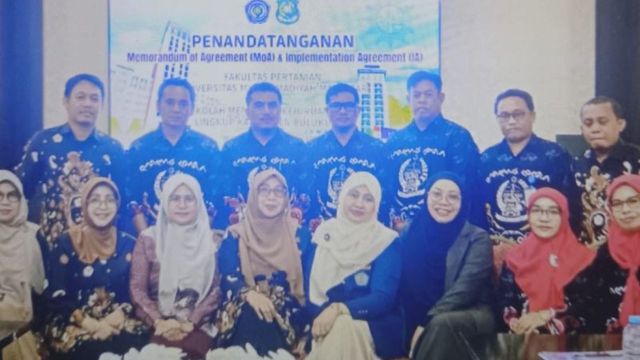 Fakultas Pertanian Unismuh Makassar menjalin kerja sama dengan SMK di Bulukumba melalui MoA dan IA untuk meningkatkan kualitas pendidikan dan keterampilan pertanian berbasis teknologi.