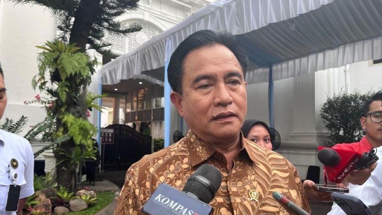 Menteri Yusril mengungkapkan kebocoran anggaran APBN hingga 30 persen, mendorong efisiensi untuk mendanai program prioritas seperti Makan Bergizi Gratis dan megaproyek pembangunan.