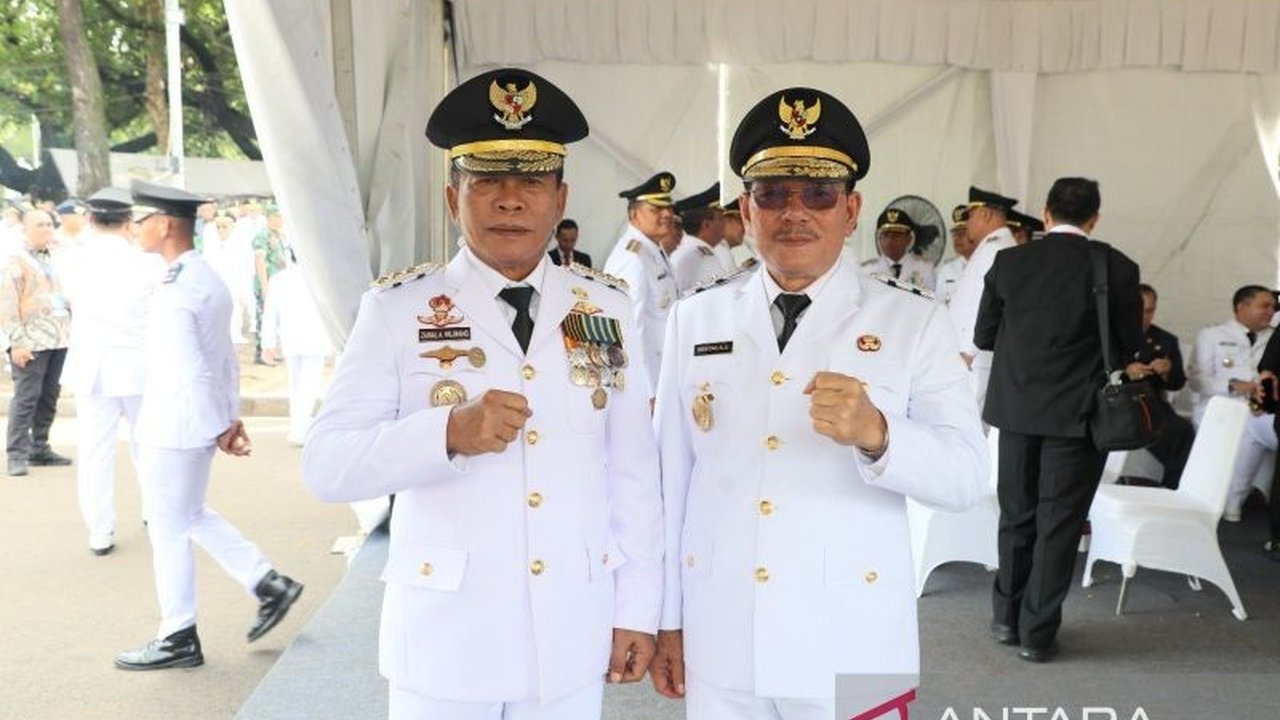 Gubernur Kaltara, Zainal A Paliwang, berkomitmen meningkatkan konektivitas antarwilayah dan pengembangan UMKM dalam 100 hari pertama masa jabatannya, guna mengatasi tantangan geografis dan membuka potensi daerah.