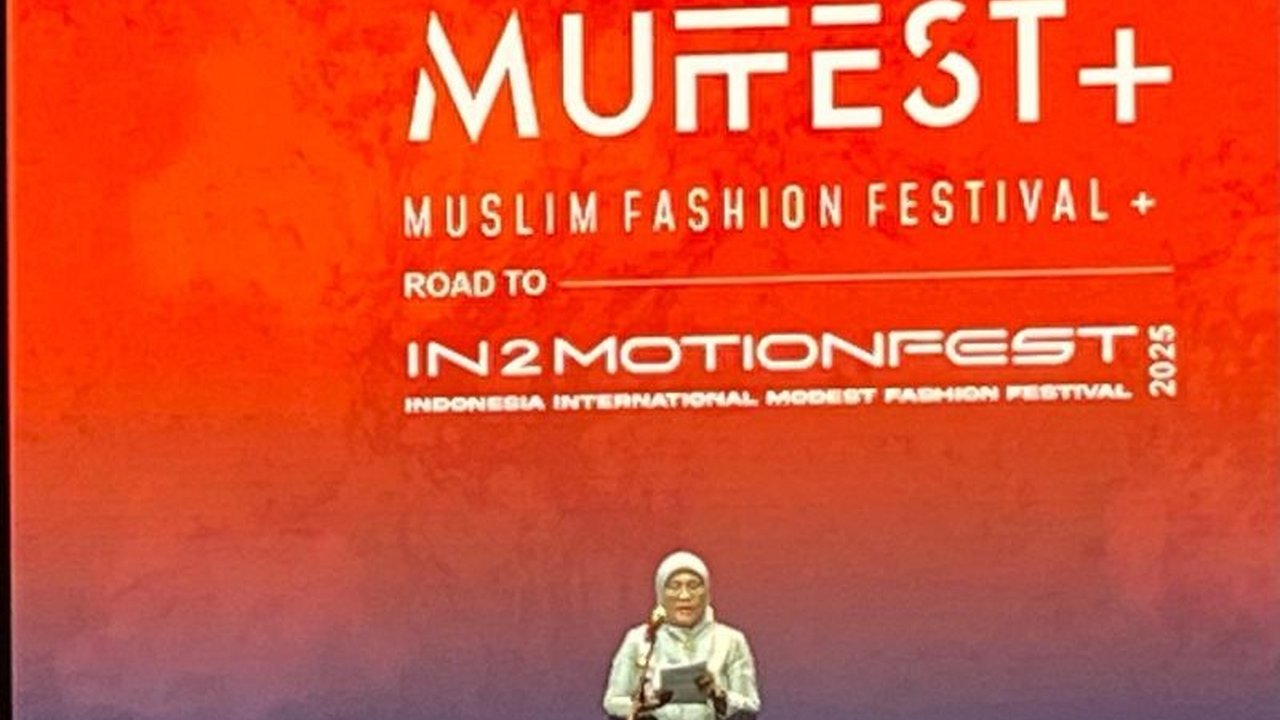 Direktur Jenderal IKMA Kemenperin mengungkapkan potensi Indonesia sebagai pemasok utama fesyen muslim global, ditopang pasar domestik yang besar dan pertumbuhan ekonomi Islam global.