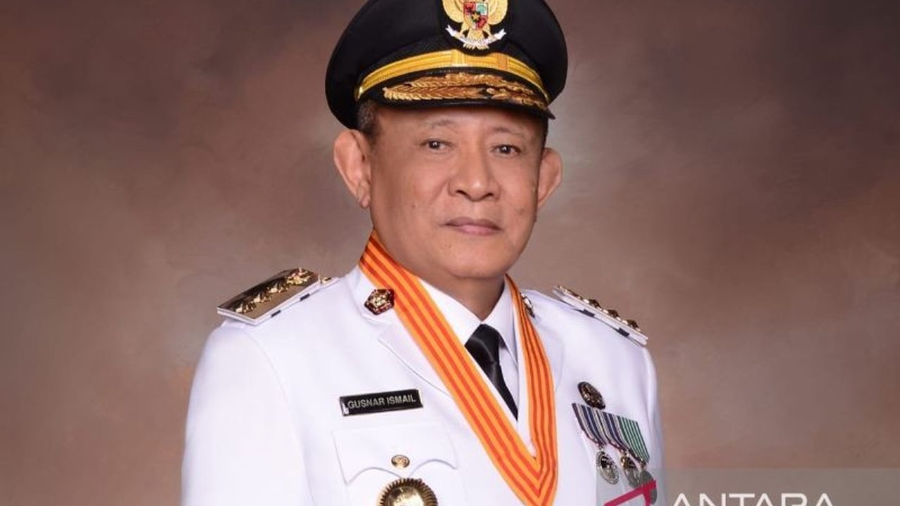 Gusnar-Idah Resmi Jabat Gubernur dan Wagub Gorontalo Periode 2025-2030