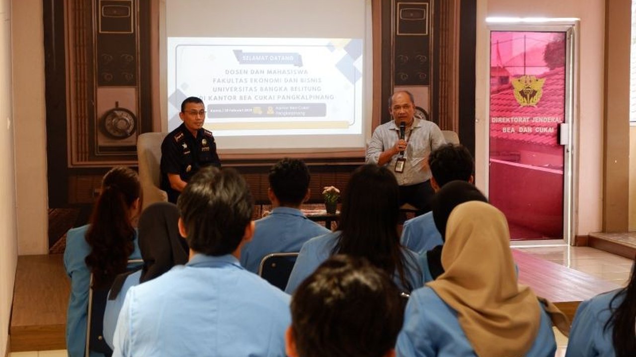 Bea Cukai Pangkalpinang Dorong Mahasiswa UBB Go Internasional