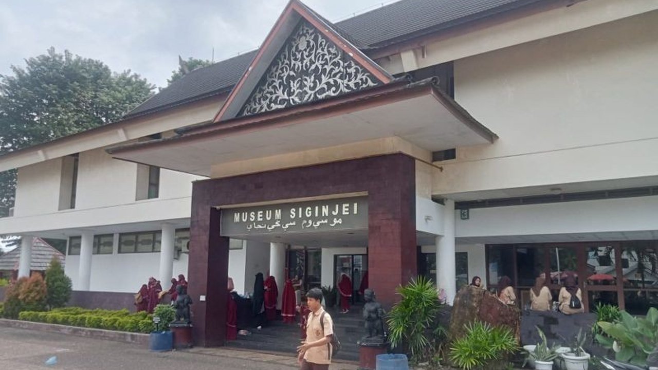 Disbudpar Jambi optimis capai target 51 ribu kunjungan ke museum di 2025 lewat program edukasi dan pameran menarik, meningkat 5% dari tahun sebelumnya.