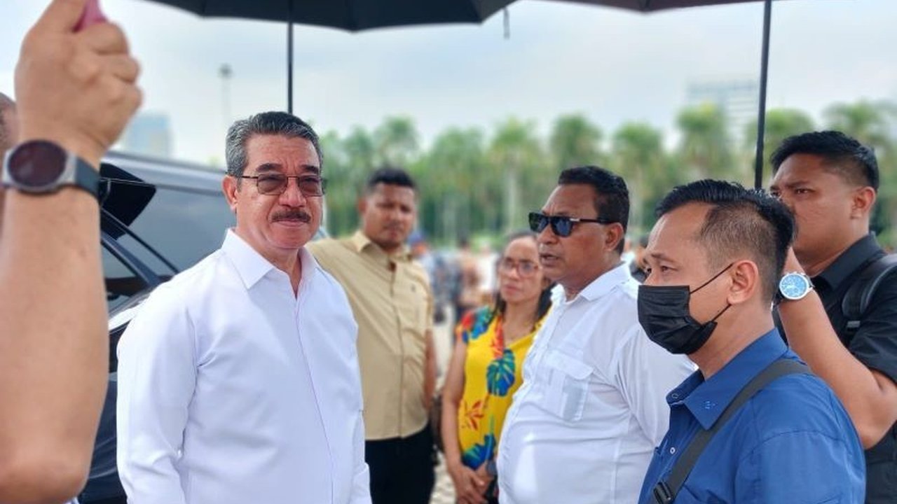 Gubernur Maluku terpilih, Hendrik Lewerissa, dan Wakil Gubernur Abdullah Vanath akan mengadakan ramah tamah dengan masyarakat Maluku di Jakarta setelah pelantikan, guna menyerap aspirasi dan membangun Maluku bersama.