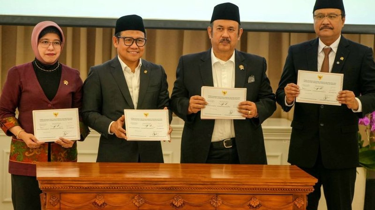 Pemerintah Indonesia di bawah kepemimpinan Presiden Prabowo Subianto meluncurkan Data Tunggal Sosial Ekonomi Nasional (DTSEN), menandai tonggak sejarah baru dalam penyaluran bansos dan program pemberdayaan.