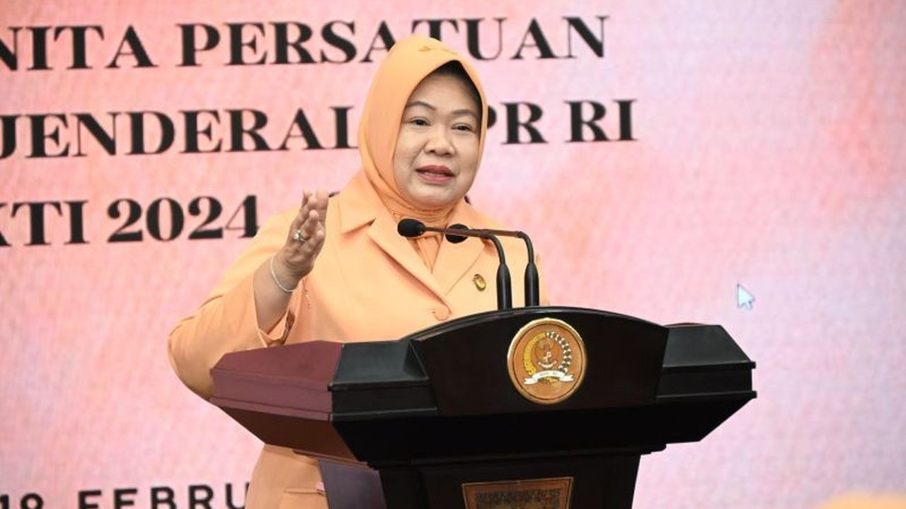 Sekretaris Jenderal MPR RI mendorong Dharma Wanita Persatuan (DWP) Setjen MPR RI untuk terus mengembangkan potensi dan berkontribusi aktif bagi masyarakat.