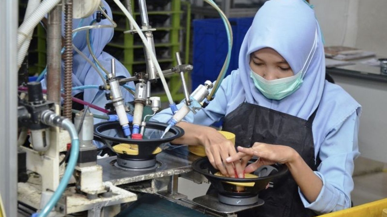 PT Sanken Argadwija klarifikasi terkait penutupan pabrik Sanken di Cikarang; menegaskan pabrik tersebut berbeda dan tidak memproduksi peralatan rumah tangga.