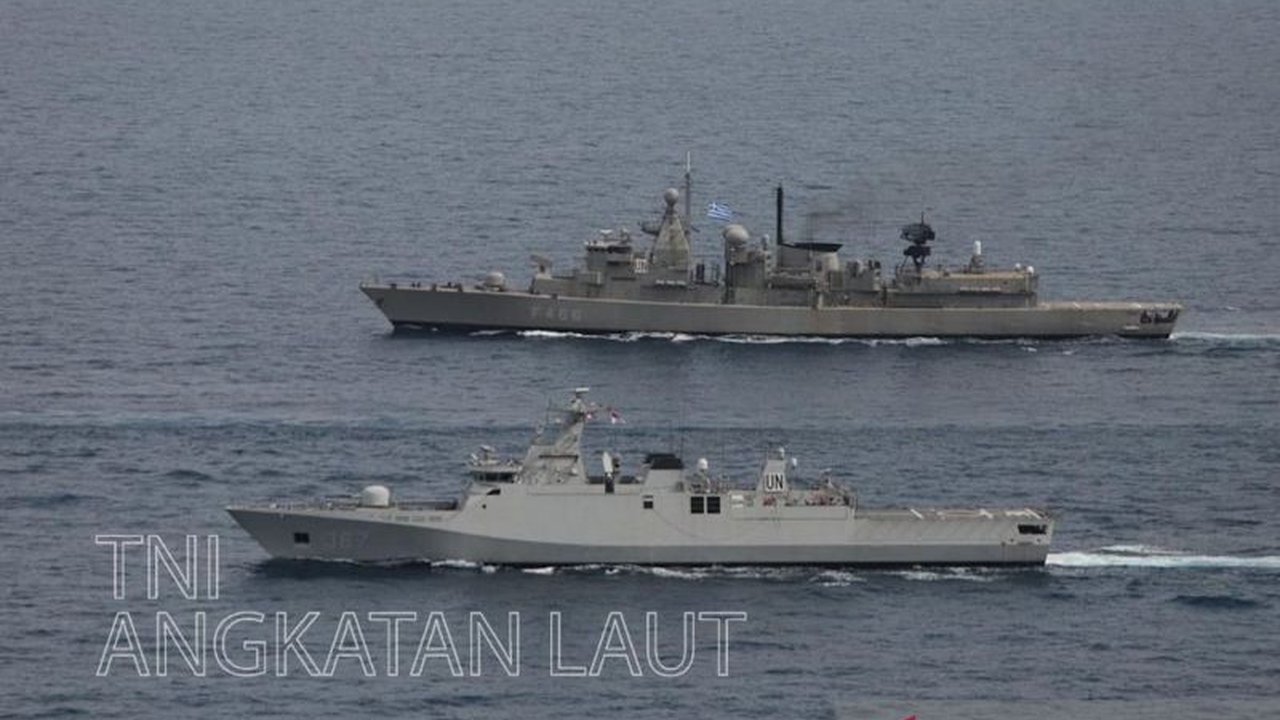 KRI Sultan Iskandar Muda-367 (KRI SIM-367) melaksanakan latihan manuver dan kerjasama internasional di Lebanon untuk memperkuat misi perdamaian dan mencegah penyelundupan.
