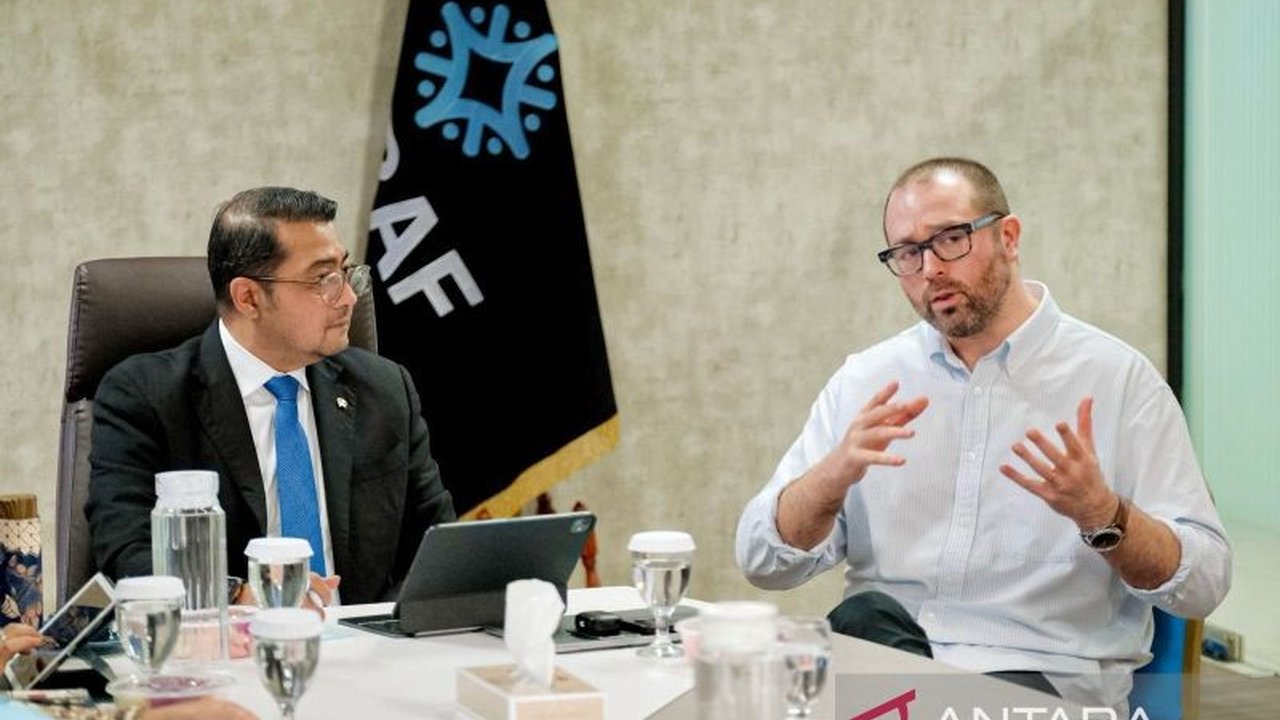 Menekraf berharap kemitraan Goldfinch Indonesia dengan Synco Group dan Goshen Group dapat mendorong pengembangan ekonomi kreatif dan menjadikan Indonesia sebagai pusat industri kreatif di Asia Tenggara.