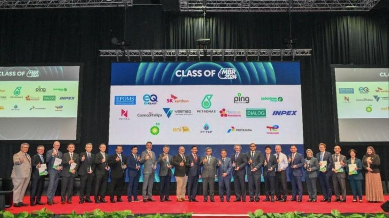 Petronas sukses selesaikan Putaran Penawaran Malaysia 2024 dengan 14 PSC baru dan perjanjian eksplorasi migas di lepas pantai Sabah dan Selat Malaka,  menunjukkan kepercayaan investor pada industri energi Malaysia.